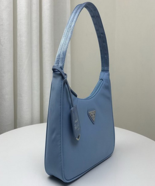 Prada Nylon Re-Edition 2005 Shoulder Bag Blue