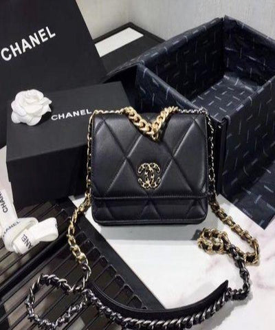 Chanel 19 Wallet on Chain Black best quality