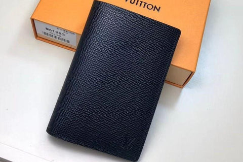 LV Regular Wallet Taiga Black
