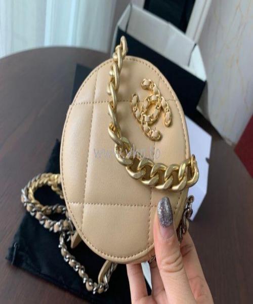 Chanel 19 Clutch With Chain Beige