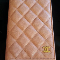 Classic Passport Holder Caviar Leather Pink